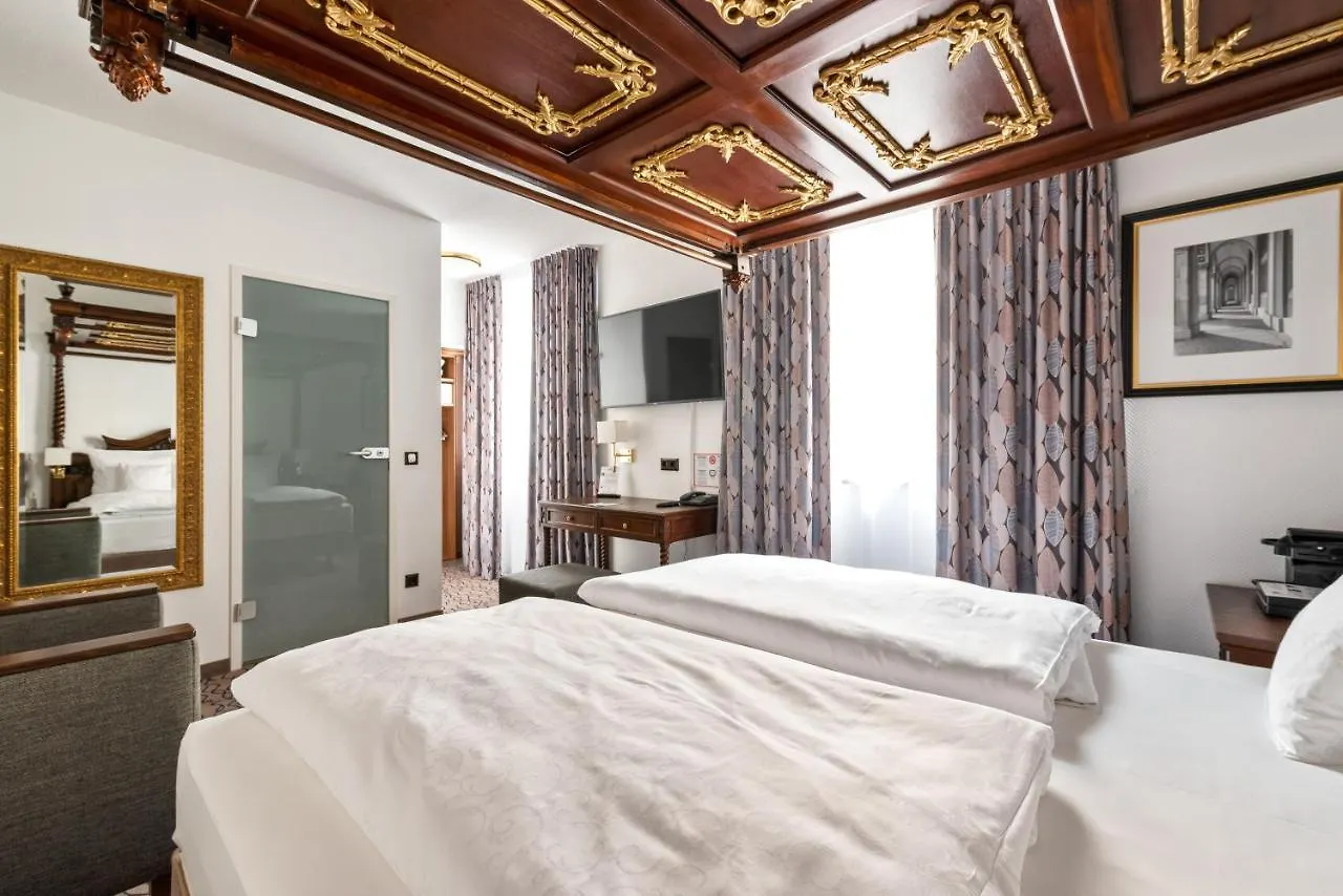 King'S Hotel Center Superior München