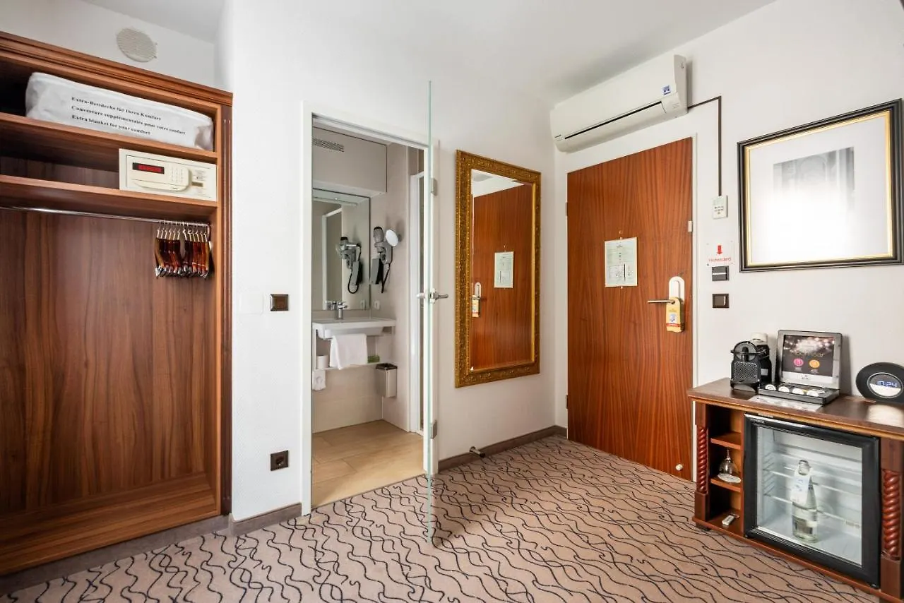 King'S Hotel Center Superior Monachium